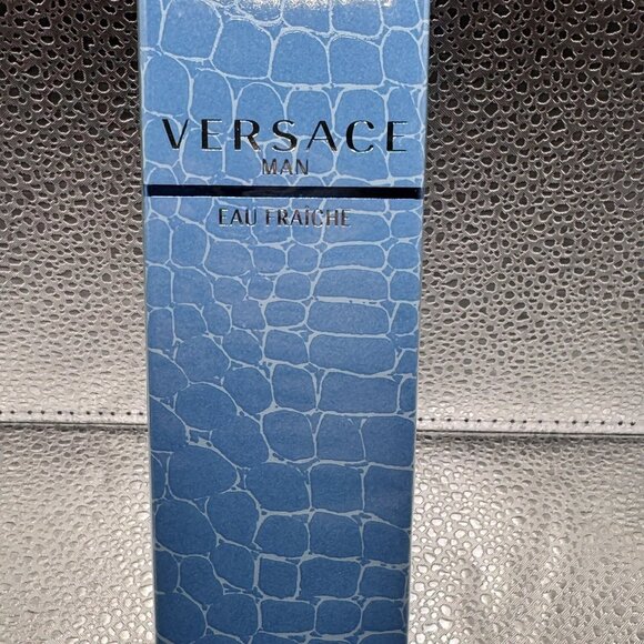 Versace Man Bath & Shower Gel Eau Fraiche, 6.7 fl oz 200 ml Perfumed - Picture 4 of 16
